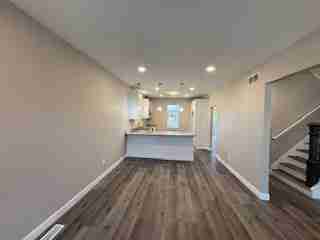 3408 Townsend living room.jpg